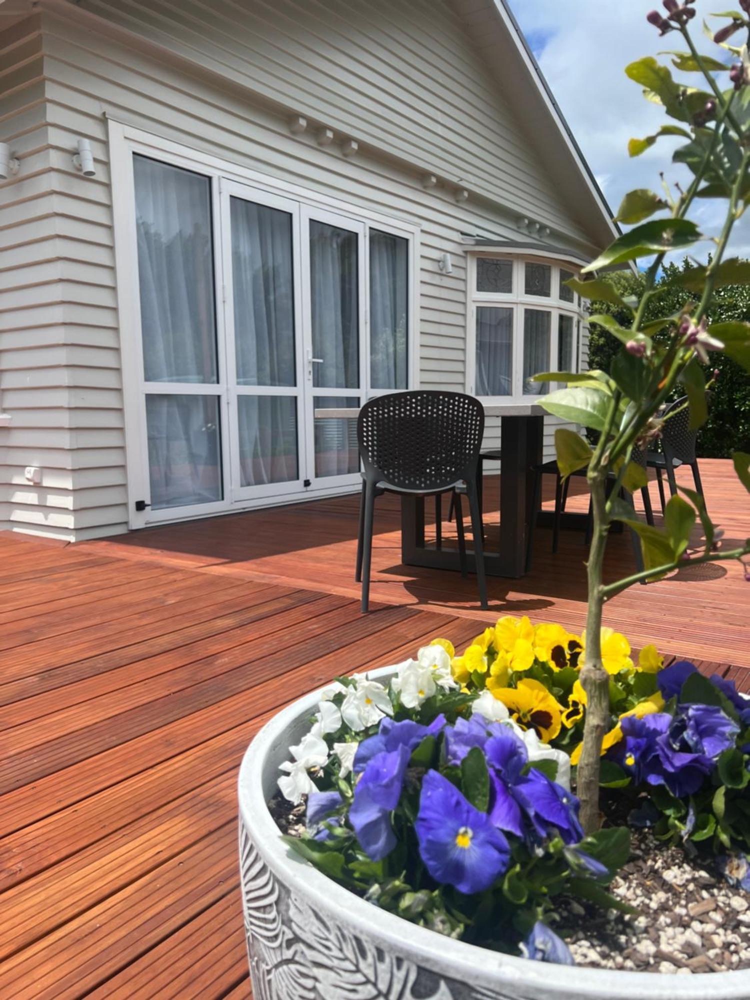 Pinot Villas Martinborough Exterior foto